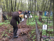Владимирцы участвуют в благоустройстве и уборке воинских захоронений