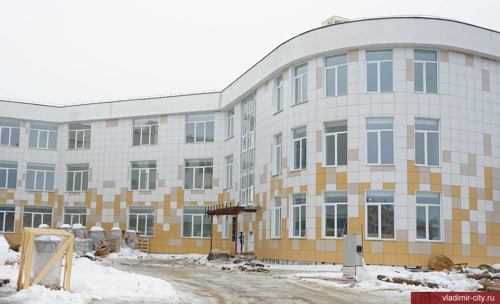 Андрей Шохин предложил создать в новой школе в Коммунаре культурный центр для всего микрорайона