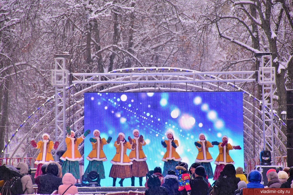 Встречаем 2019 год. Открытие Рождественской ярмарки на Соборной площади Встречаем 2019 год. Открытие Рождественской ярмарки на Соборной площади