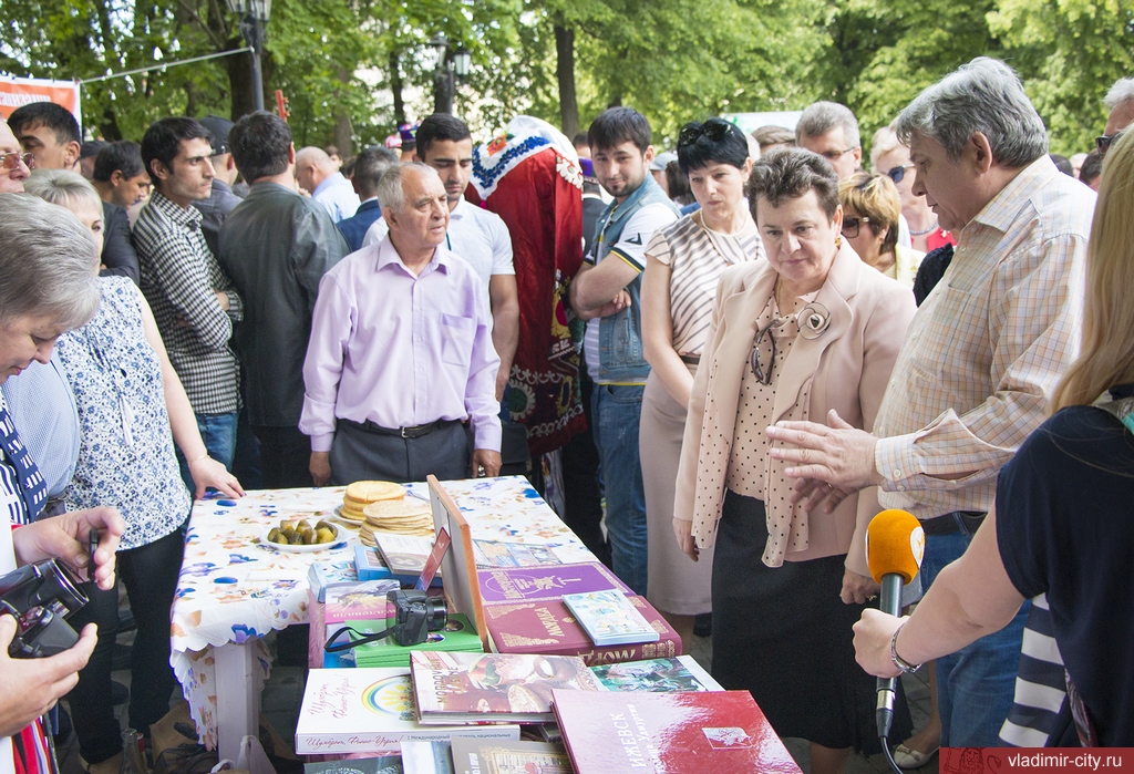Выставка ВРОО финно-угорских народов «Кидекша» Выставка ВРОО финно-угорских народов «Кидекша»