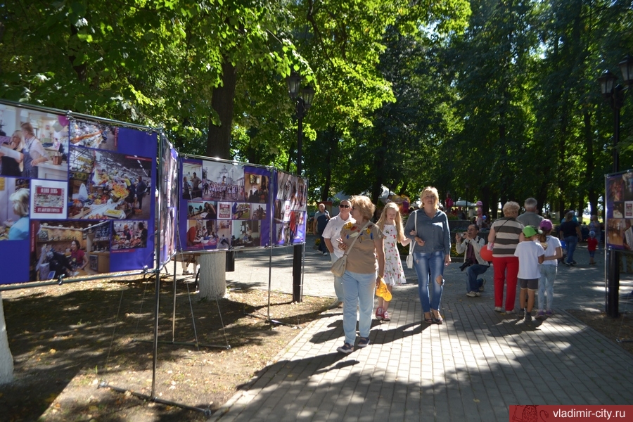 Этой ярмарки краски: во Владимире продолжается День города-2018