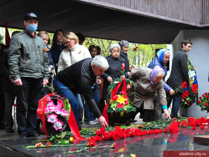 Памятная церемония прошла на Князь-Владимирском кладбище