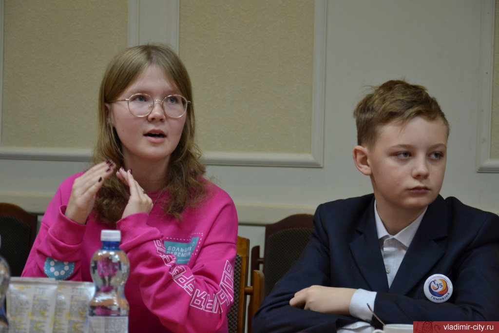 Дмитрий Наумов поздравил владимирских школьников — победителей и призеров «Большой перемены»