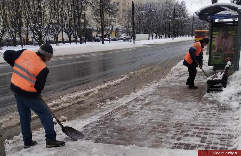 Уборка снега во Владимире ведется круглосуточно