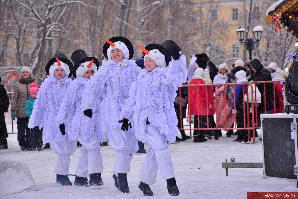 Встречаем 2019 год. Открытие Рождественской ярмарки на Соборной площади Встречаем 2019 год. Открытие Рождественской ярмарки на Соборной площади