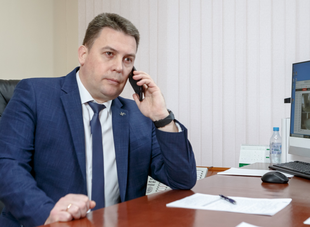 Дмитрий Наумов распорядился обнародовать перечень приоритетного ямочного ремонта городских дорог Дмитрий Наумов распорядился обнародовать перечень приоритетного ямочного ремонта городских дорог
