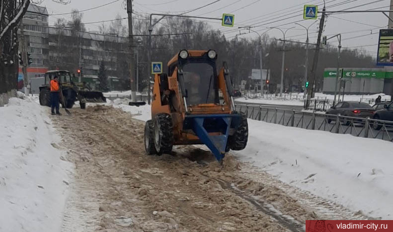 Работники муниципального «ЦУГД» вывезли из города более 2 тыс. кубов снега