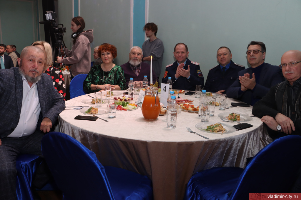 Во Владимире прошла встреча руководства города с активом общественных организаций