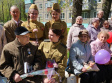 Выездные агитбригады продолжают поздравлять владимирских ветеранов Выездные агитбригады продолжают поздравлять владимирских ветеранов